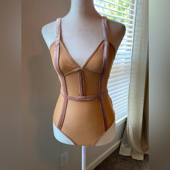 LA Hearts Nude Bodysuit - Picture 2 of 5